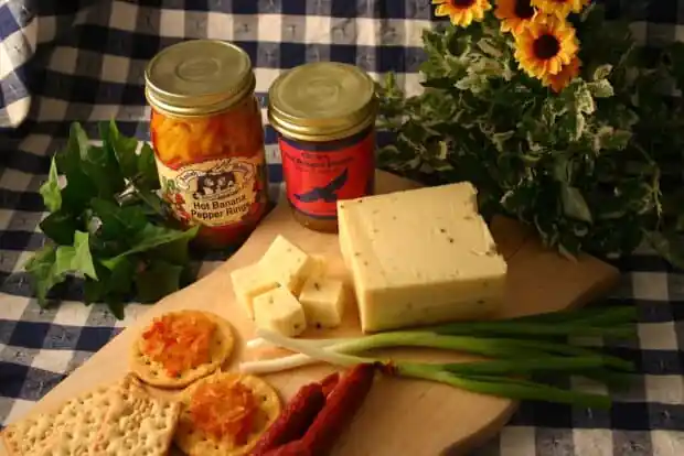 Hot Pepper Cheese