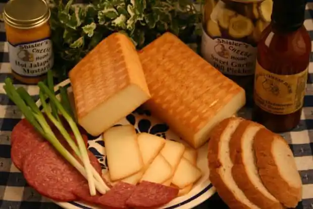 Smoked Horseradish Cheese